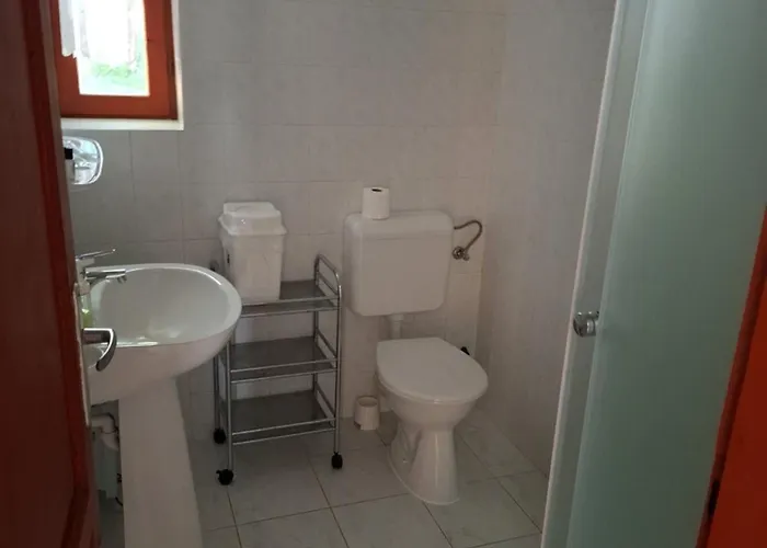 Zolka Vendeghaz Oda ve Kahvaltı 3*